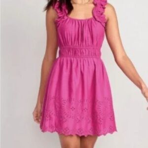 Old Navy Pink Fit & Flare Sleeveless Sundress Eyelet Hem Size Medium